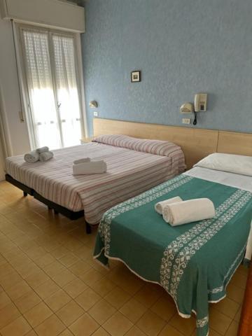 Hotel Villa Vera Римини Экстерьер фото